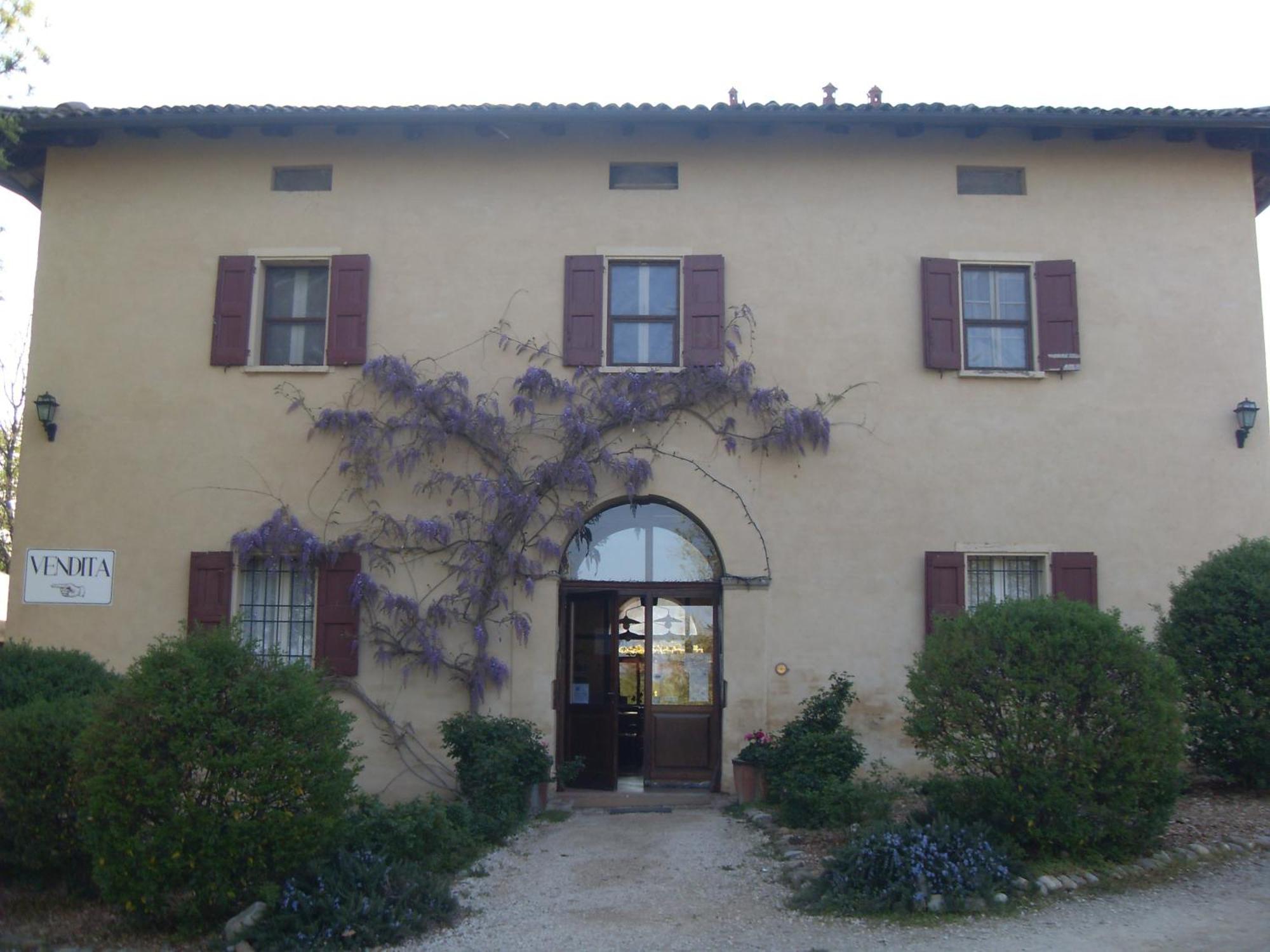 Agriturismo Montevecchio Isolani Villa Monte San Pietro Exterior photo